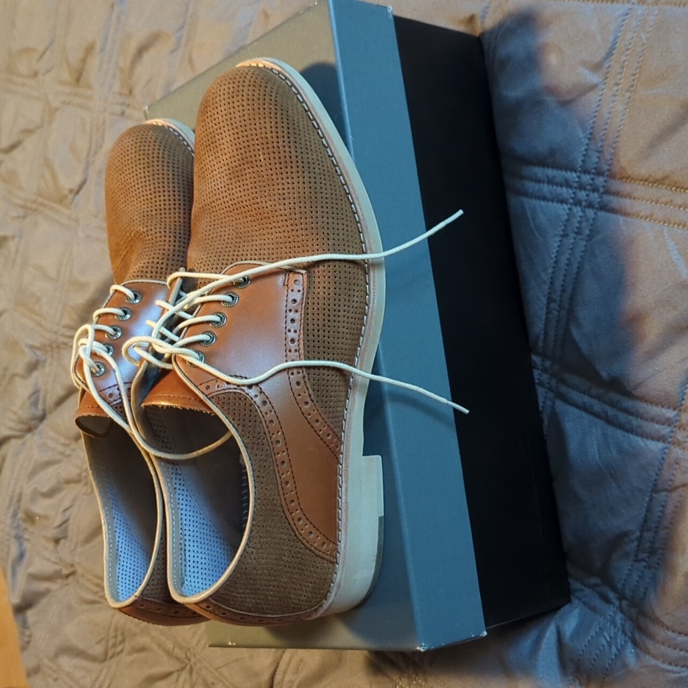 Johnston & Murphy Ellington